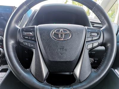 2022 Toyota Alphard - Thumbnail