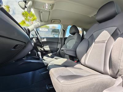 2017 Audi A1 - Thumbnail