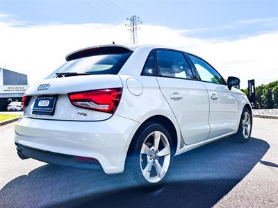 2017 Audi A1 - Thumbnail