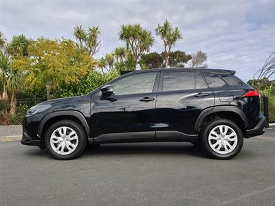 2024 Toyota Corolla Cross - Thumbnail