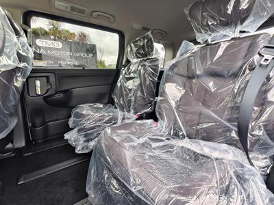 2025 Nissan Elgrand - Thumbnail