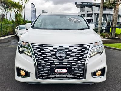 2025 Nissan Elgrand - Thumbnail