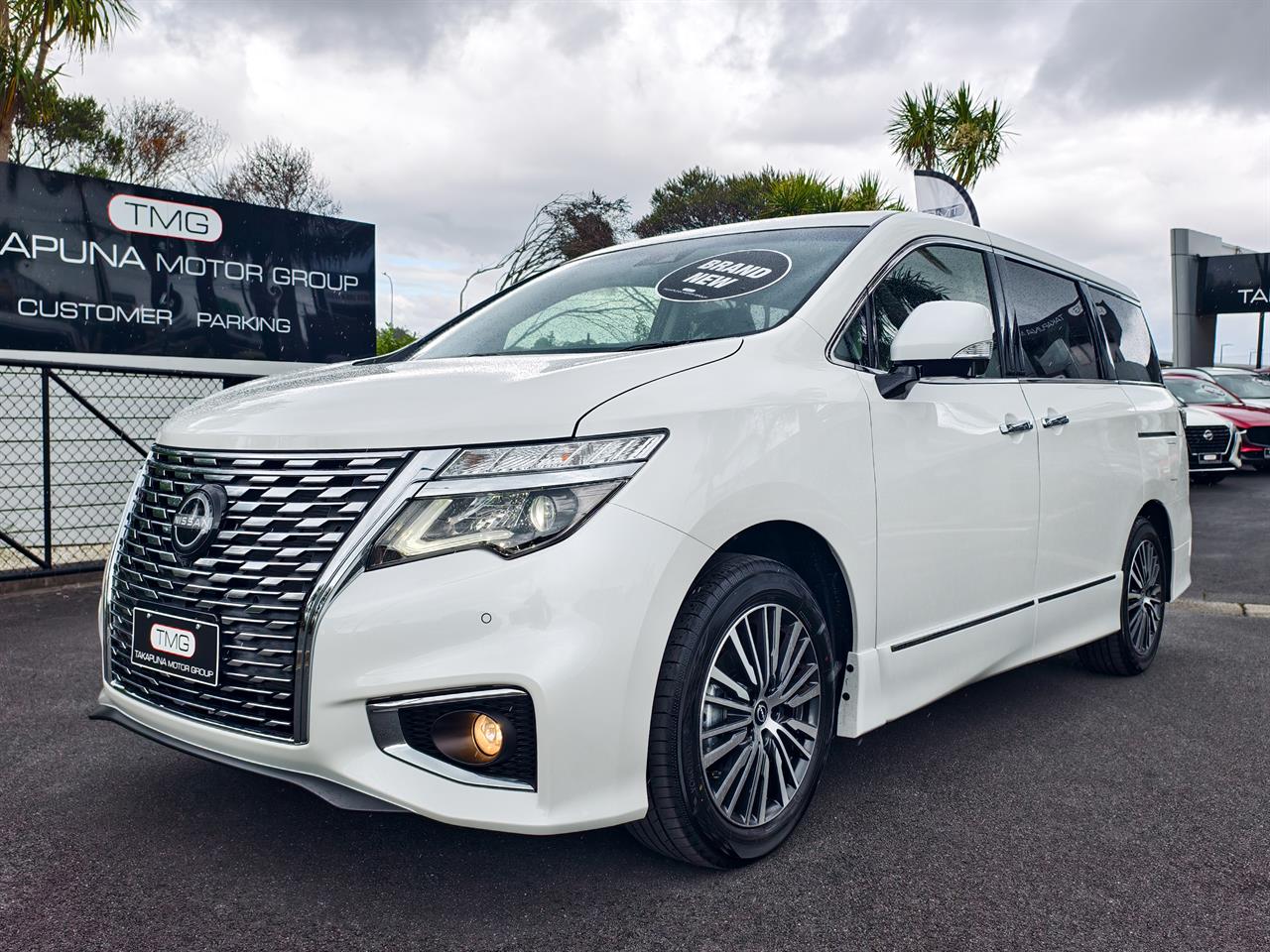 2025 Nissan Elgrand