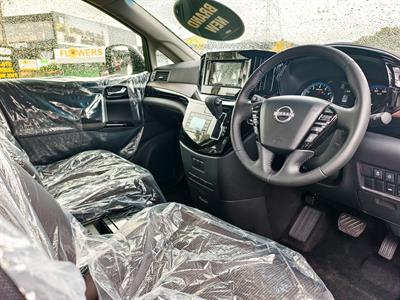 2025 Nissan Elgrand - Thumbnail