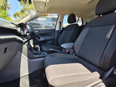 2021 Volkswagen T-Cross - Thumbnail