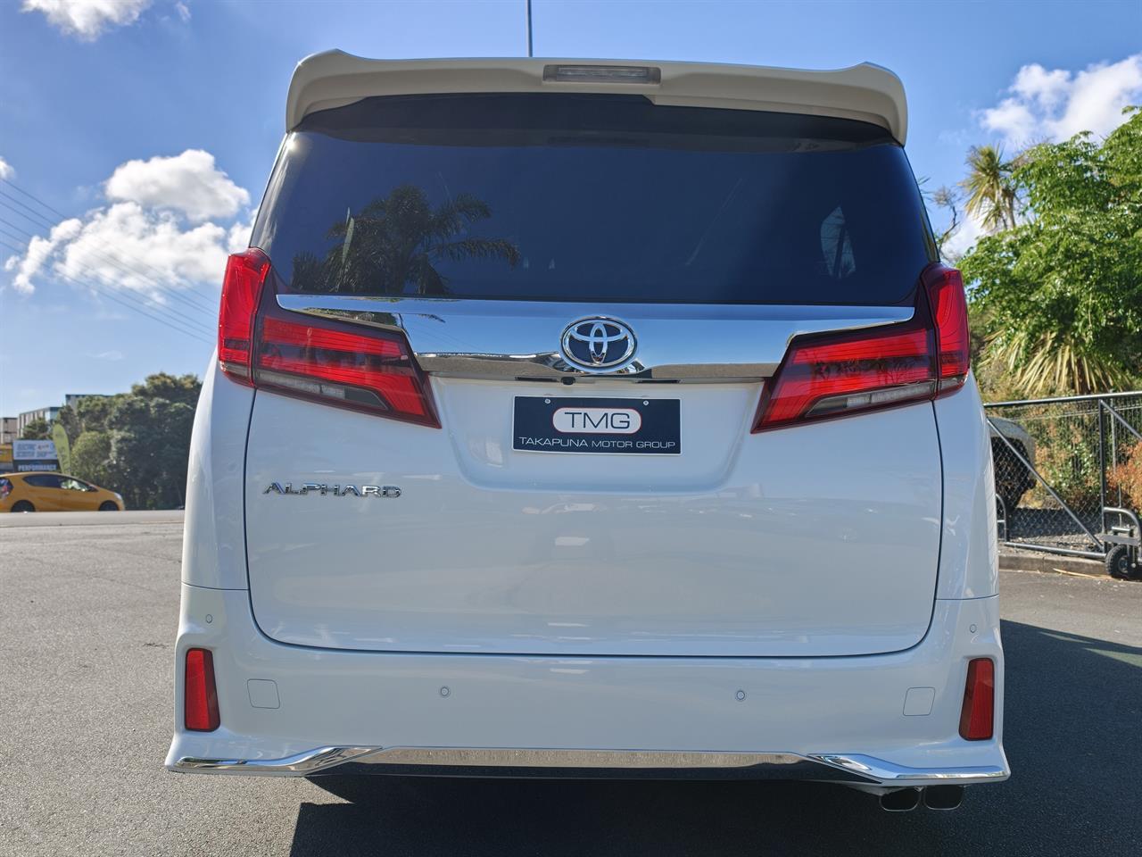 2020 Toyota Alphard