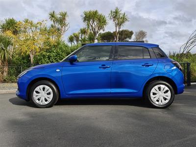 2024 Suzuki Swift - Thumbnail