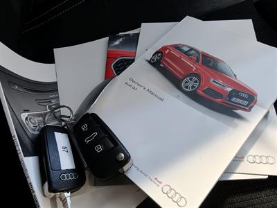 2016 Audi Q3 - Thumbnail