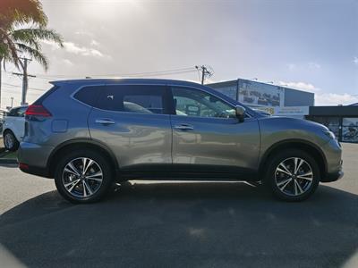 2019 Nissan X-Trail - Thumbnail