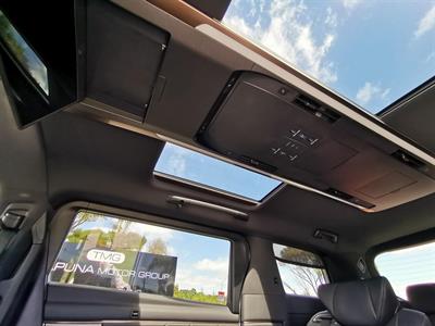 2024 Toyota Alphard - Thumbnail