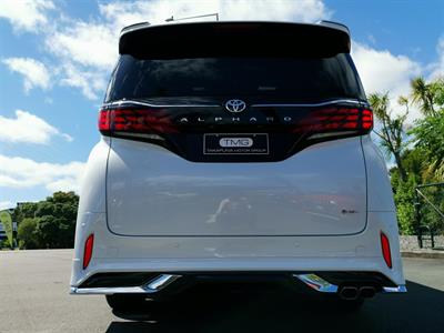 2024 Toyota Alphard - Thumbnail
