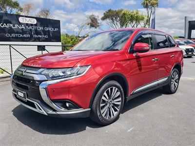 2019 Mitsubishi Outlander - Thumbnail