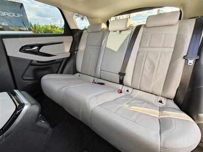 2019 Land Rover Range Rover Evoque - Thumbnail
