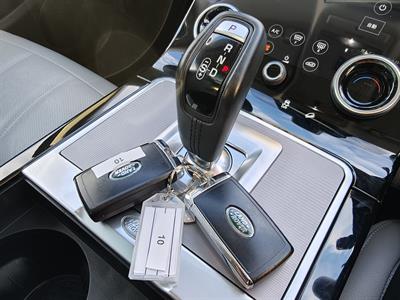 2019 Land Rover Range Rover Evoque - Thumbnail