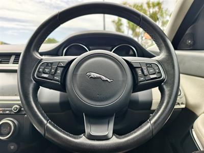 2019 Jaguar E-PACE - Thumbnail