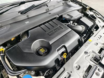 2019 Jaguar E-PACE - Thumbnail