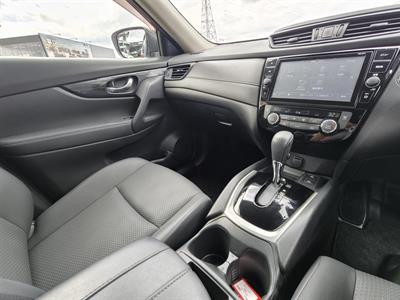 2019 Nissan X-trail - Thumbnail