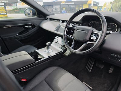 2022 Land Rover Range Rover - Thumbnail