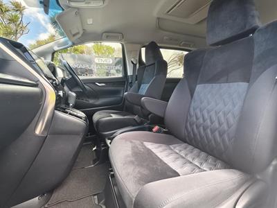 2020 Toyota Alphard - Thumbnail