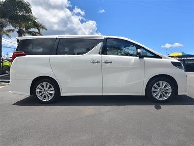 2020 Toyota Alphard - Thumbnail