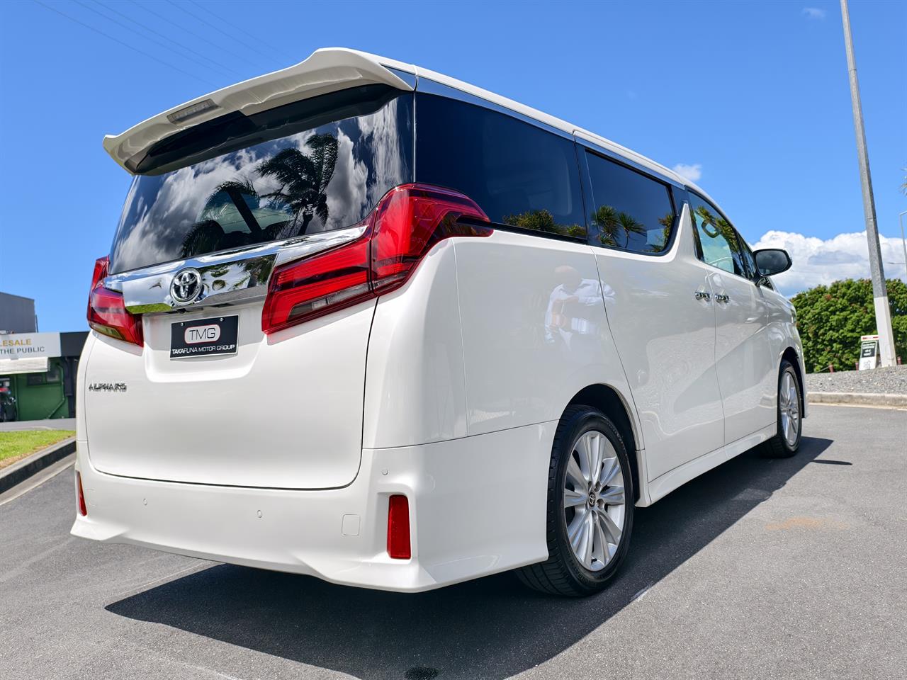 2020 Toyota Alphard