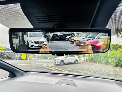 2025 Toyota Alphard - Thumbnail