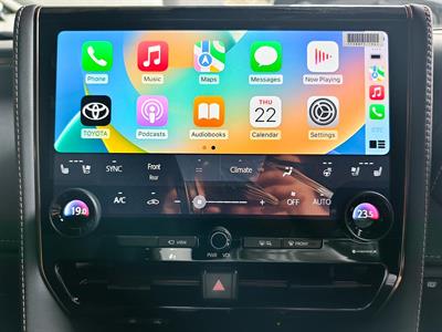 2025 Toyota Alphard - Thumbnail