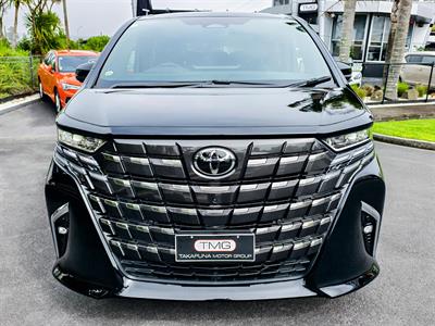 2025 Toyota Alphard - Thumbnail