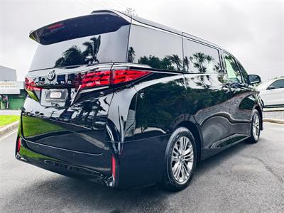 2025 Toyota Alphard - Thumbnail