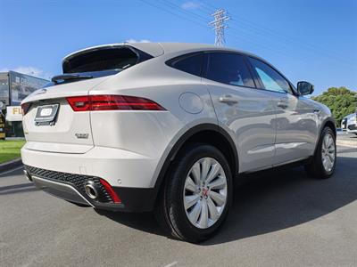 2018 Jaguar E-PACE - Thumbnail