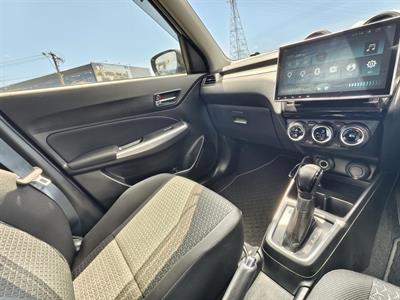 2020 Suzuki Swift - Thumbnail