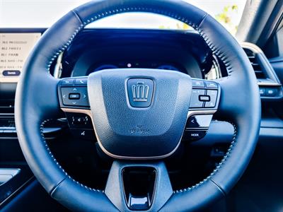 2025 Toyota Crown - Thumbnail