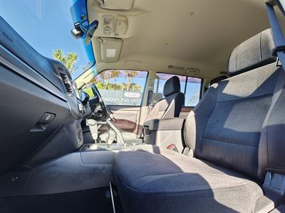 2014 Mitsubishi Pajero - Thumbnail
