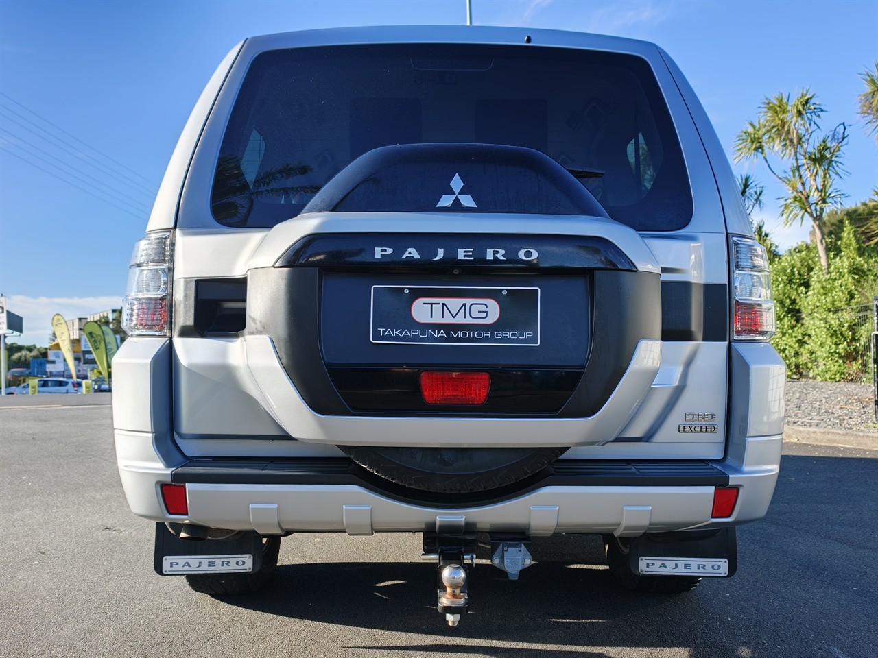2014 Mitsubishi Pajero