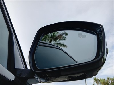 2021 Land Rover Range Rover - Thumbnail