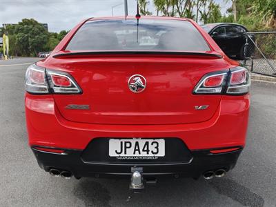 2016 Holden Commodore - Thumbnail