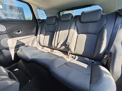 2018 Land Rover Range Rover - Thumbnail