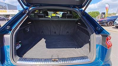 2018 Audi Q8 - Thumbnail