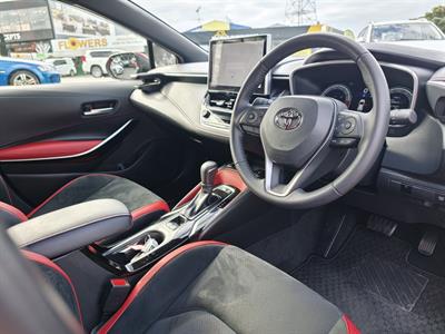 2024 Toyota Corolla - Thumbnail