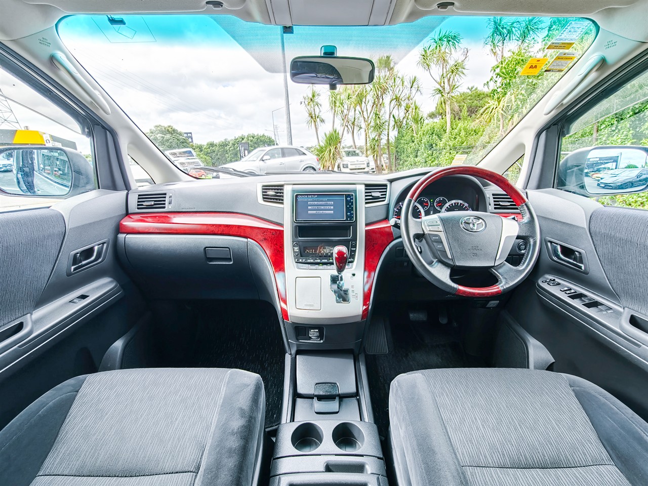 2009 Toyota Alphard