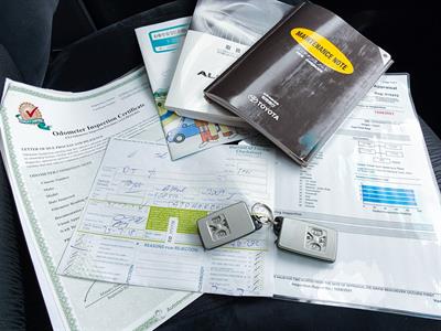 2009 Toyota Alphard - Thumbnail