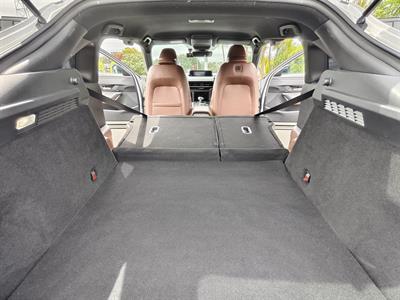 2020 Mazda MX-30 - Thumbnail