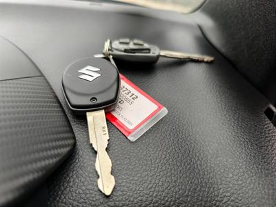 2020 Suzuki IGNIS - Thumbnail