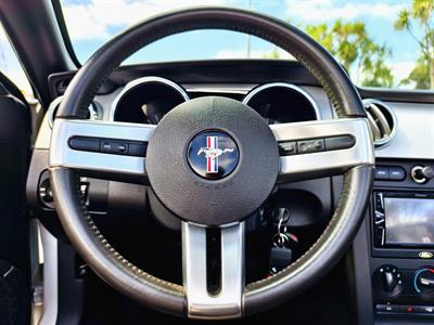 2008 Ford Mustang - Thumbnail