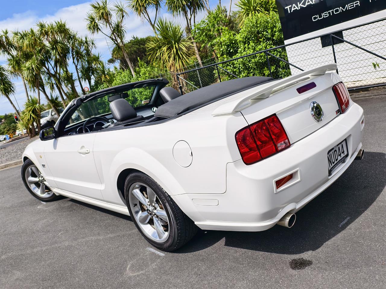 2008 Ford Mustang