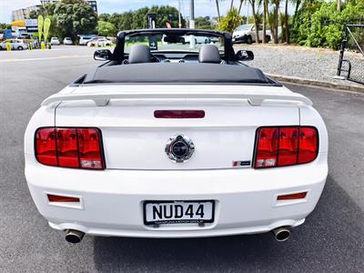 2008 Ford Mustang - Thumbnail