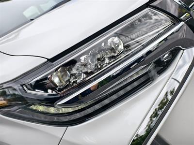 2020 Toyota Alphard - Thumbnail