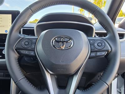 2025 Toyota Corolla Cross - Thumbnail