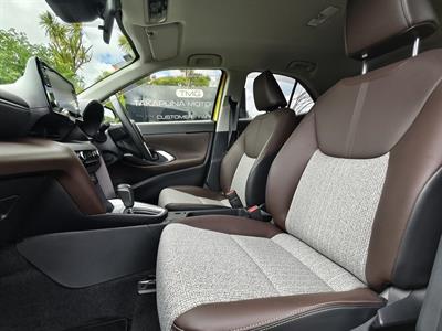 2020 Toyota Yaris Cross - Thumbnail