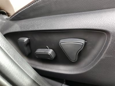 2020 Toyota Yaris Cross - Thumbnail